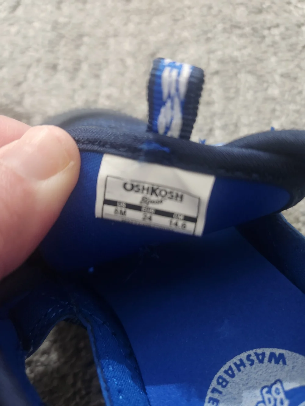 OshKosh B'gosh Navy & Royal Blue Kids Water Shoes Size 8 .